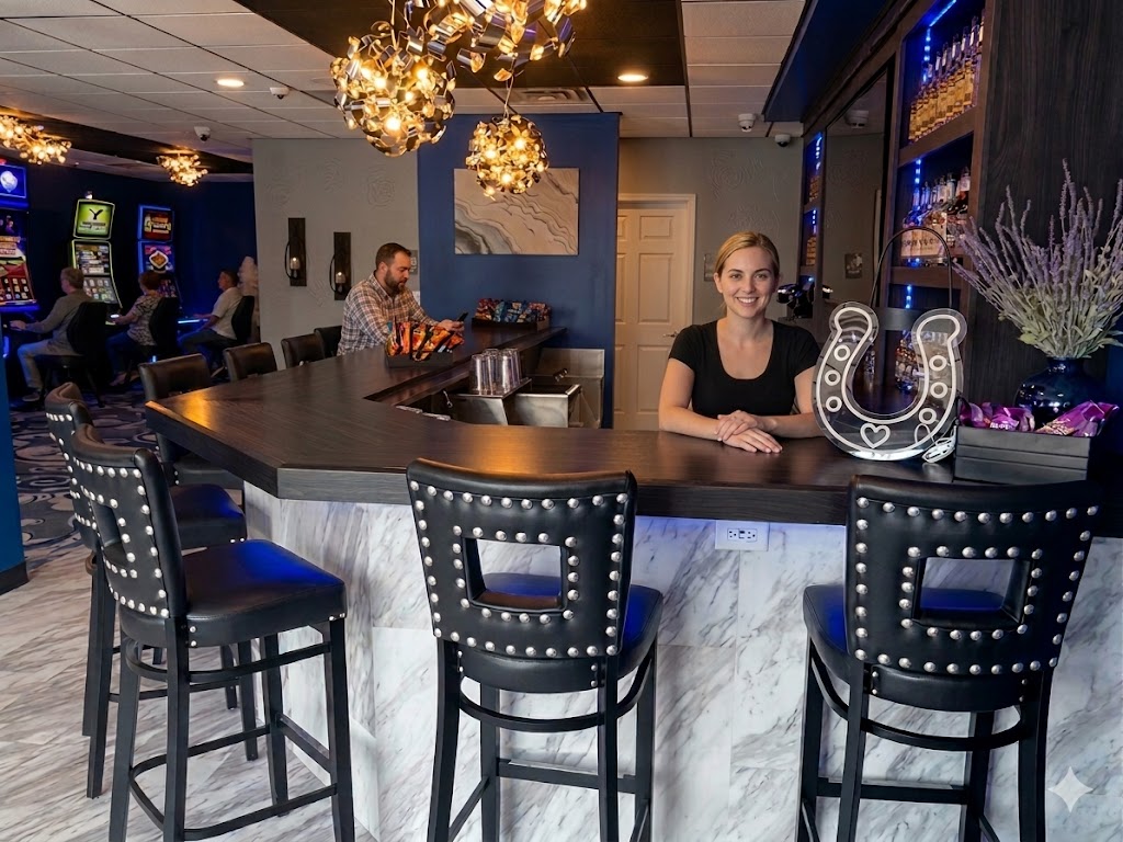 Horseshoe Lounge interior